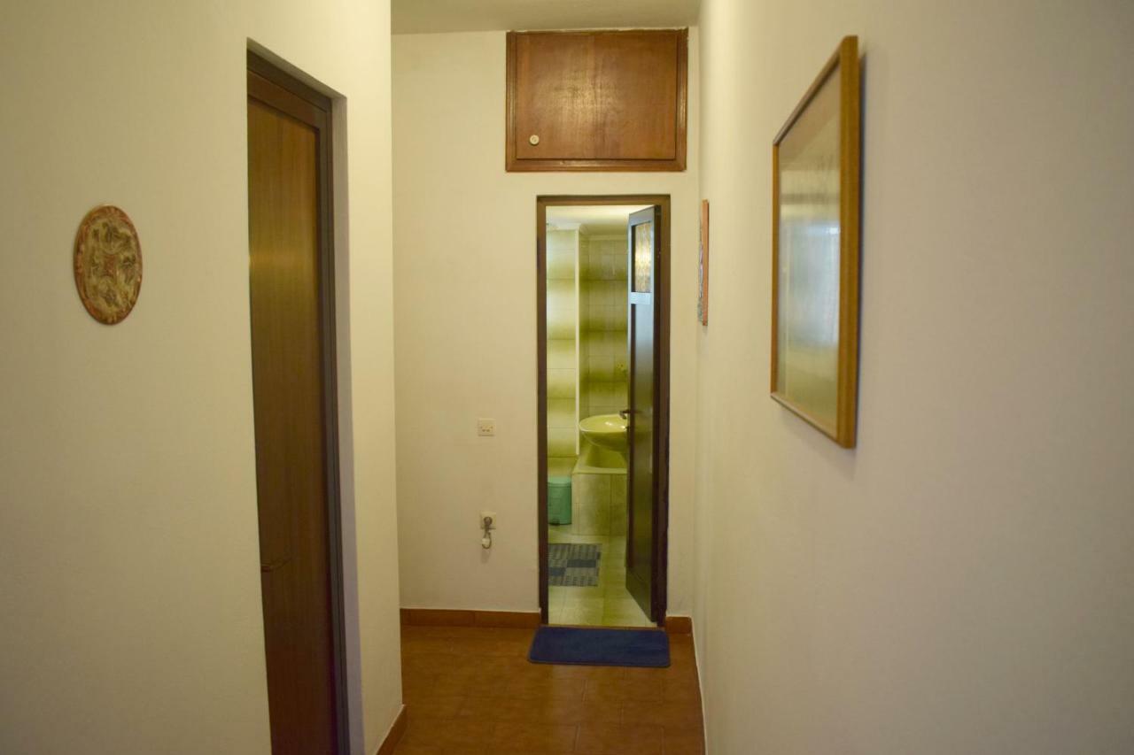 Violet Bedroom And Apartment Spáta 외부 사진